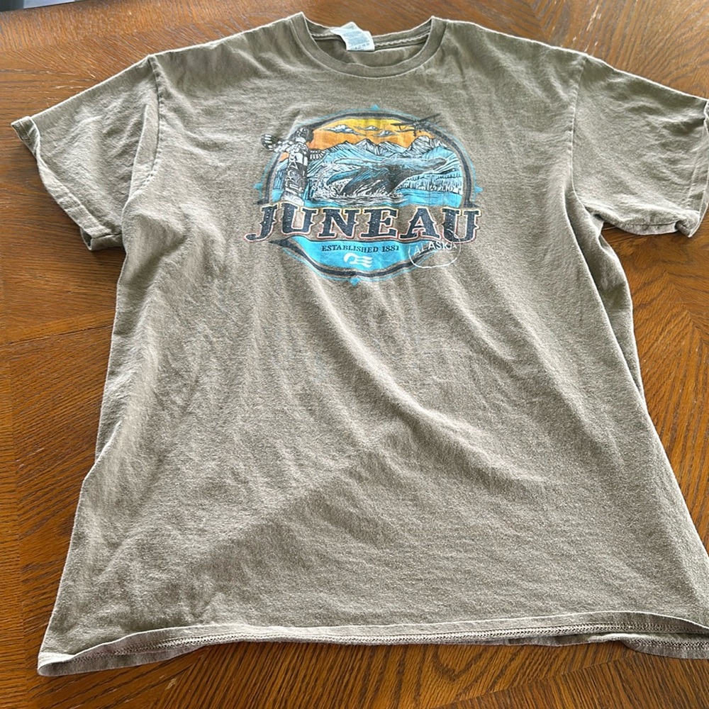 Delta Junea Shirt